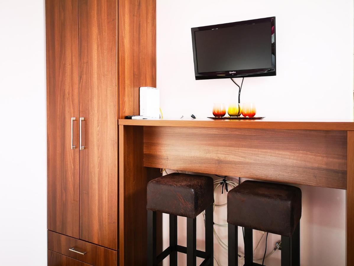 Filinhome Dunavska Studio 2 Novi Sad Extérieur photo